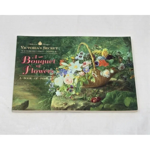 Victoria's Secret 1990 Book of 22 Postcards A Bouquet of Flowers - Picture 1 of 7